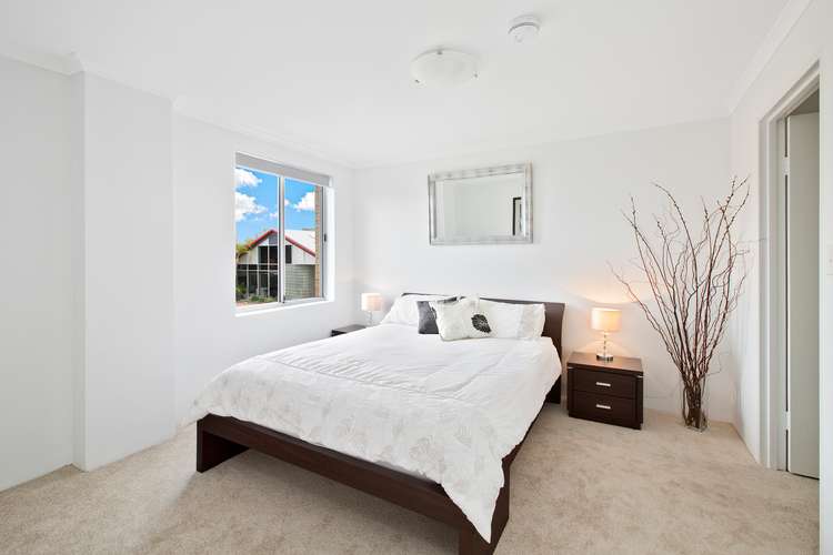 Third view of Homely apartment listing, 102/250 Pacific Highway, Crows Nest NSW 2065