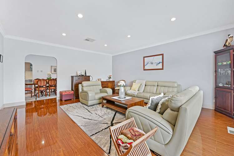 Fifth view of Homely house listing, 18 Hanna Drive, Endeavour Hills VIC 3802