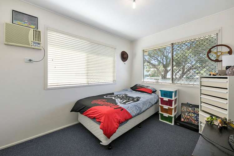 Fifth view of Homely semiDetached listing, 628 Toohey Road, Salisbury QLD 4107