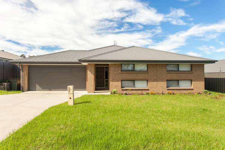 Main view of Homely house listing, 7 Picton St, Cessnock NSW 2325