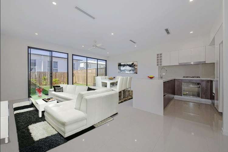 Main view of Homely townhouse listing, 18/171 Allenby Road, Wellington Point QLD 4160