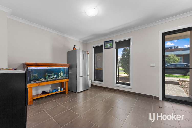 Third view of Homely townhouse listing, 33 Matilda Avenue, Wollert VIC 3750