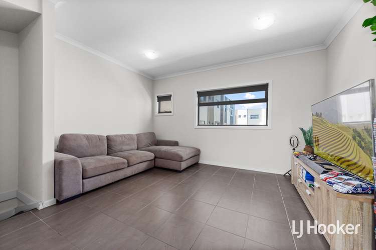 Fourth view of Homely townhouse listing, 33 Matilda Avenue, Wollert VIC 3750