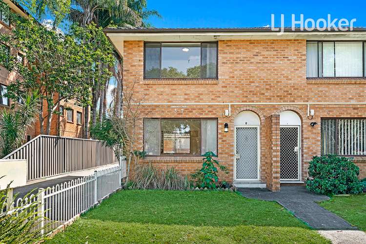 Main view of Homely townhouse listing, 1/3 Wilde Street, Carramar NSW 2163