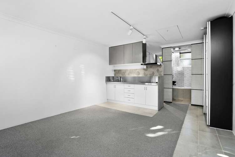 Second view of Homely unit listing, 6/58 Gladstone Street, Newport NSW 2106