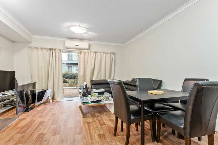 Fifth view of Homely unit listing, Unit 2/6 Ibera Way, Success WA 6164