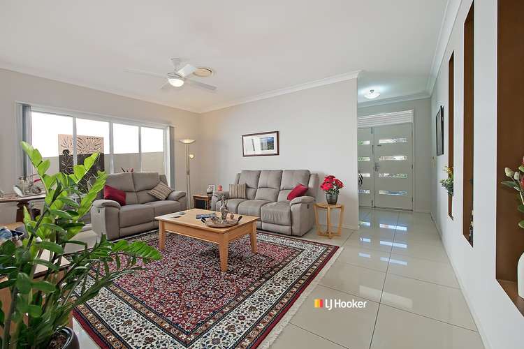 Fifth view of Homely house listing, 7 Silkyoak Court, North Lakes QLD 4509