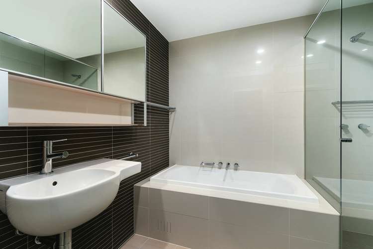 Fifth view of Homely apartment listing, 301/7 Sevier Avenue, Rhodes NSW 2138