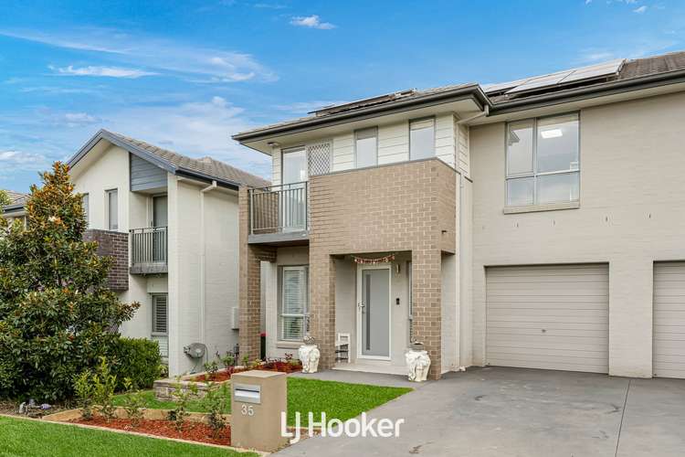 35 Lookout Circuit, Stanhope Gardens NSW 2768