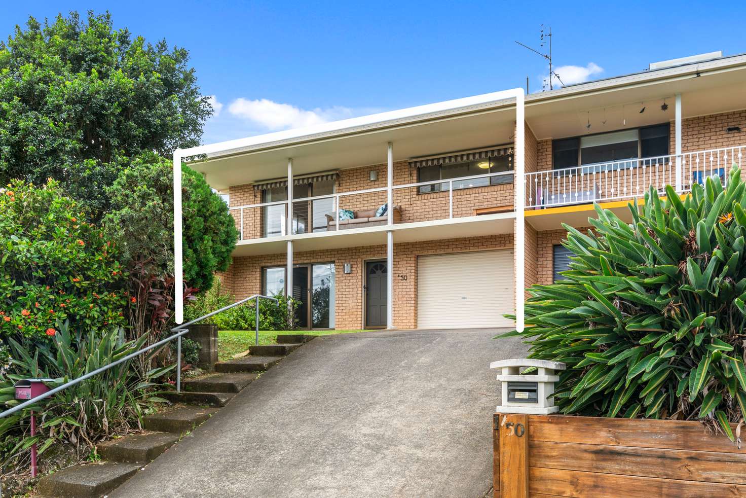 Main view of Homely semiDetached listing, 2/50 Elsie Street, Banora Point NSW 2486