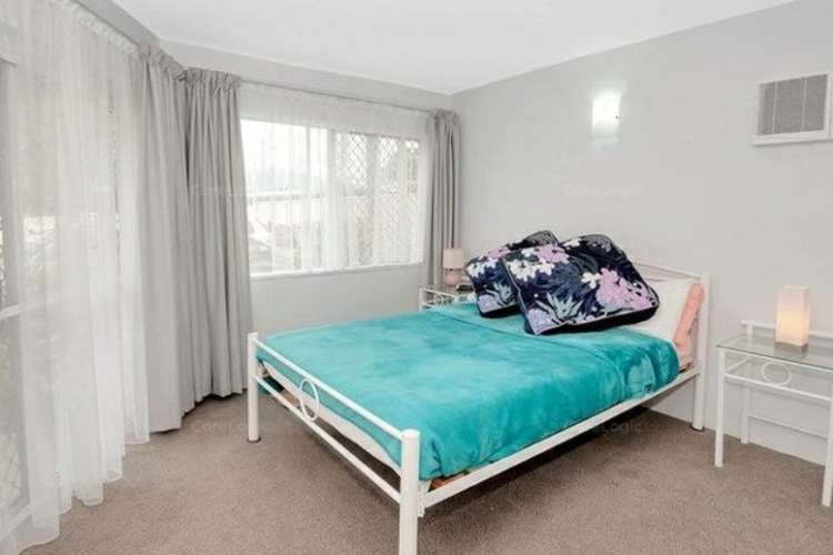 Sixth view of Homely unit listing, 2/239 Lake Street, Cairns North QLD 4870