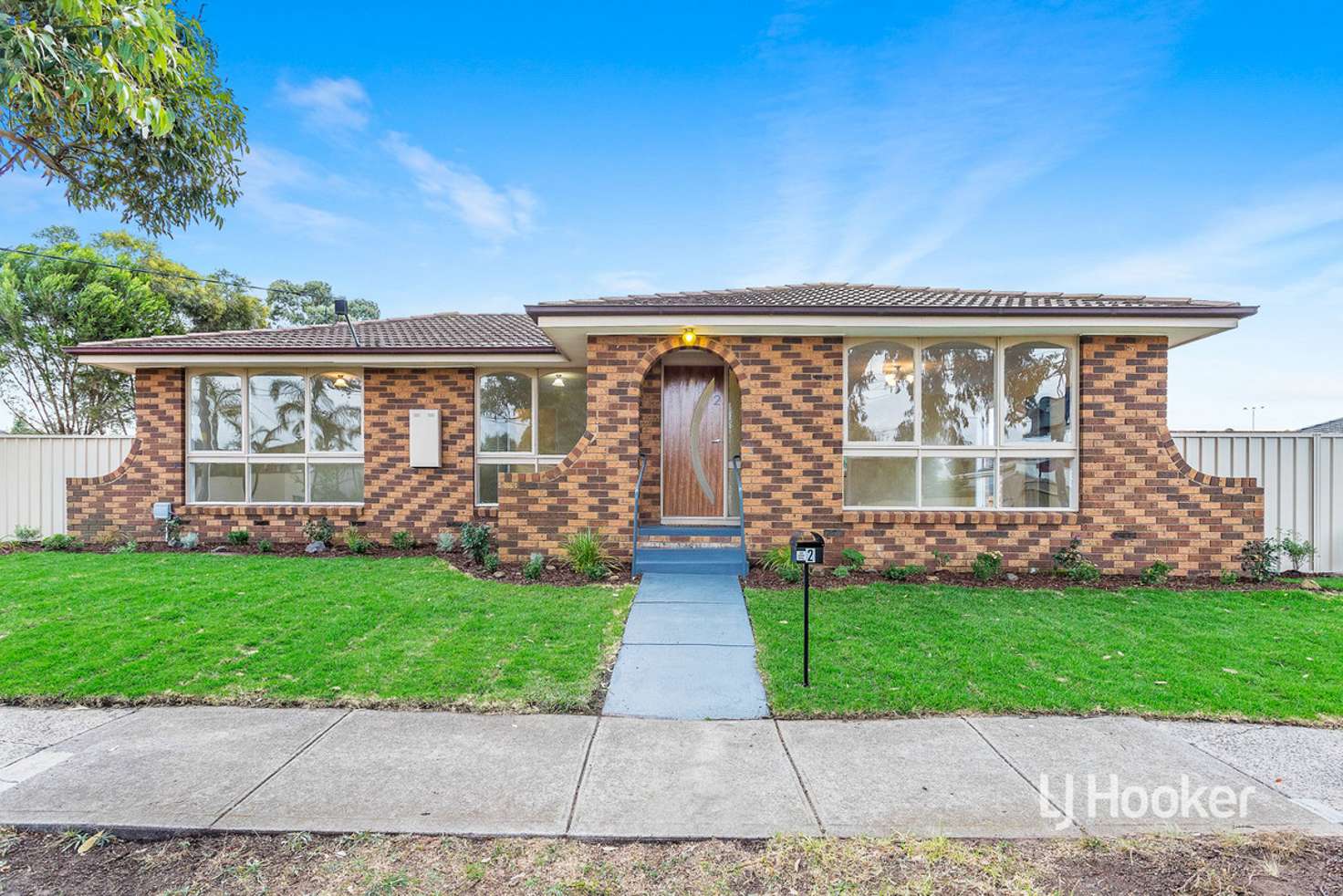 Main view of Homely house listing, 2 Barina Close, Keilor Downs VIC 3038