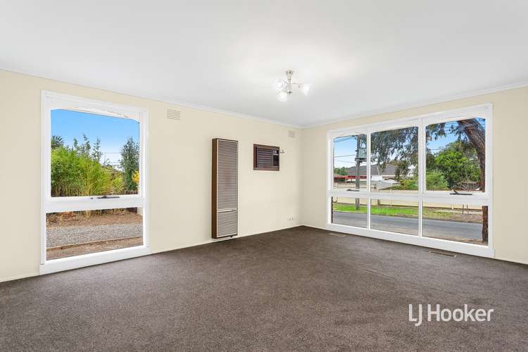 Sixth view of Homely house listing, 2 Barina Close, Keilor Downs VIC 3038