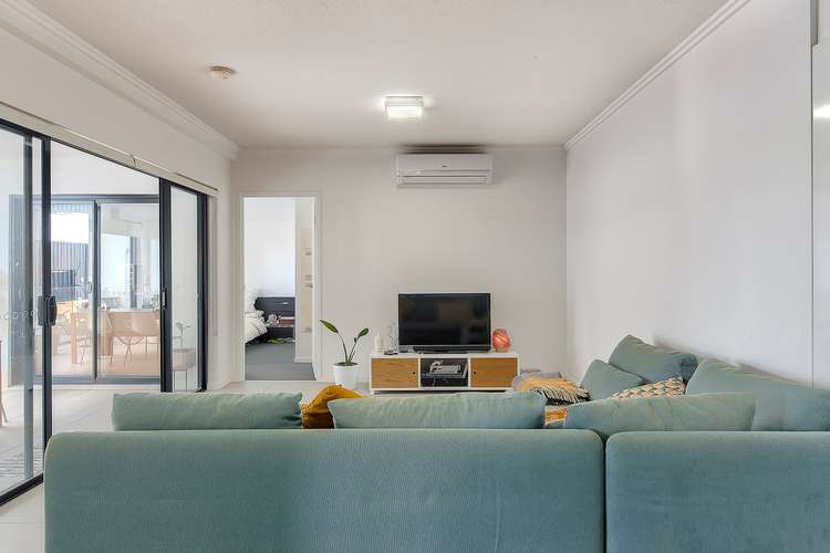 Main view of Homely unit listing, 303/9 Le Geyt Street, Windsor QLD 4030