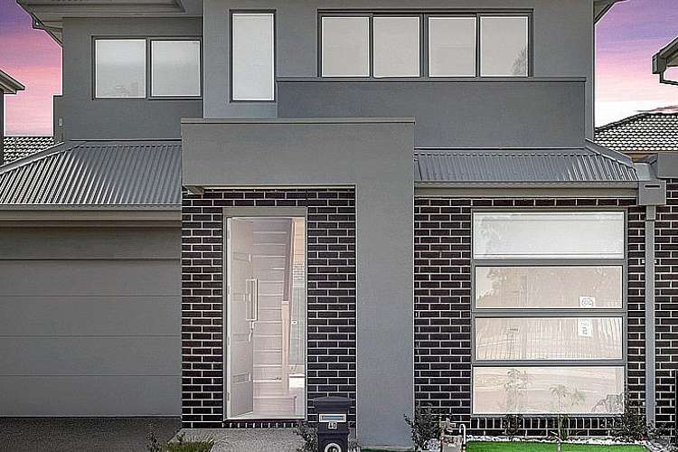 Main view of Homely townhouse listing, 40b Blenheim Rd, Newport VIC 3015