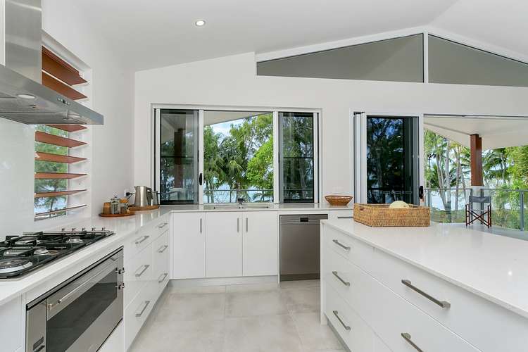 95 Upolu Esplanade, Clifton Beach QLD 4879