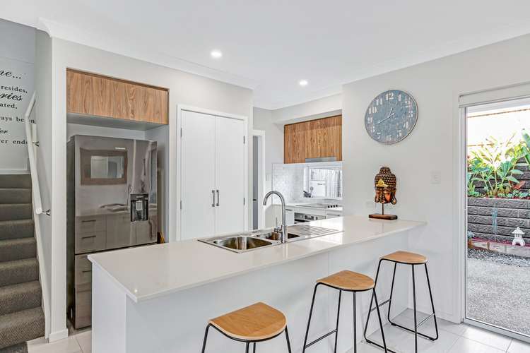 Second view of Homely townhouse listing, 8/5 Kingsdale Avenue, Thornlands QLD 4164