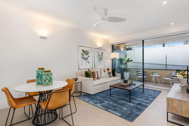 302/3 East Crescent Street, Mcmahons Point NSW 2060