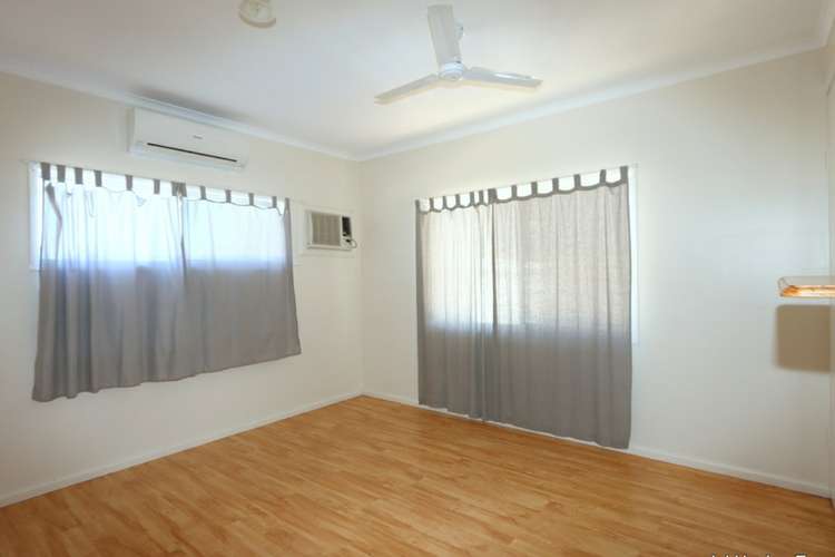 Seventh view of Homely house listing, 16 Bridgeman Street, Emerald QLD 4720