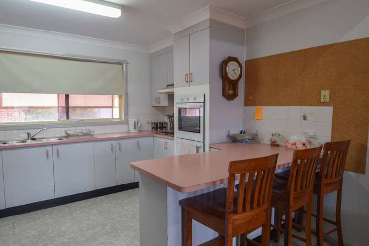 Fifth view of Homely unit listing, 2/23 Thornhill Street, Young NSW 2594
