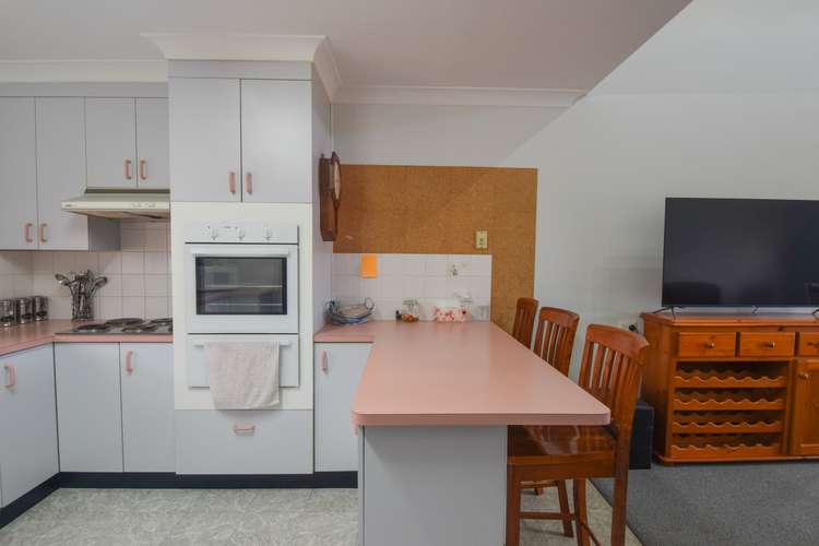 Sixth view of Homely unit listing, 2/23 Thornhill Street, Young NSW 2594