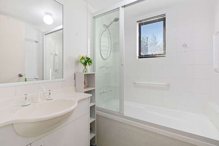 Fifth view of Homely unit listing, 3/338 Cornwall Street, Greenslopes QLD 4120