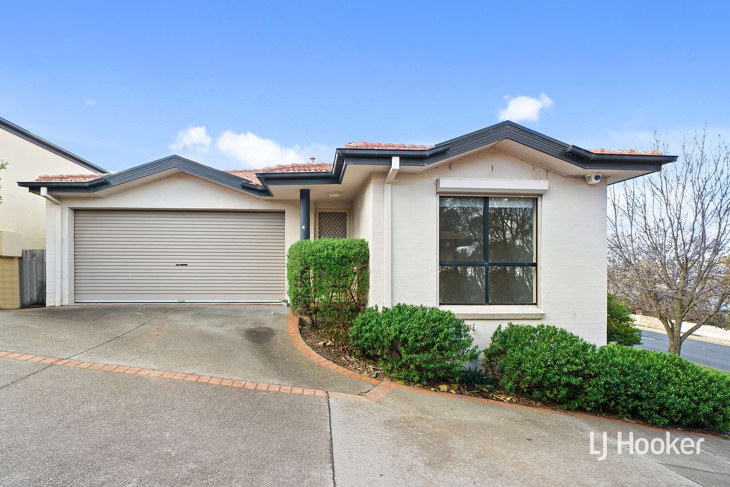 Main view of Homely townhouse listing, 6/6 Burrumarra Avenue, Ngunnawal ACT 2913