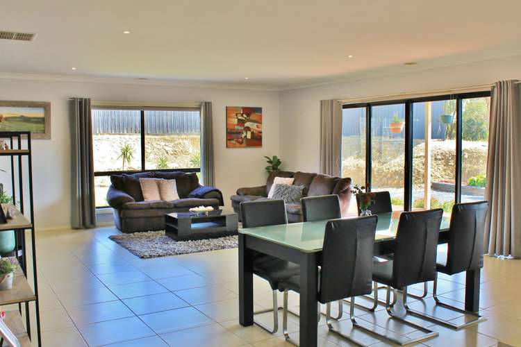 Sixth view of Homely house listing, 3 Tass Court, Broadford VIC 3658