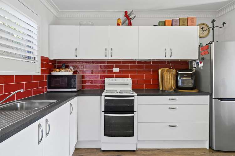 Third view of Homely unit listing, 2/96 Victoria Terrace, Greenslopes QLD 4120