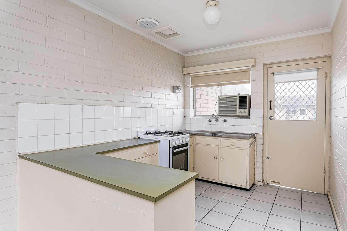 Main view of Homely unit listing, 32/185 Tapleys Hill Road, Seaton SA 5023