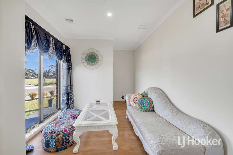 Third view of Homely house listing, 33 Mariposa Grove, Cranbourne VIC 3977