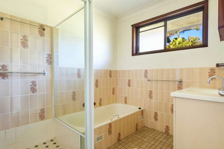 Sixth view of Homely house listing, 9 Kooringa Court, Ocean Shores NSW 2483