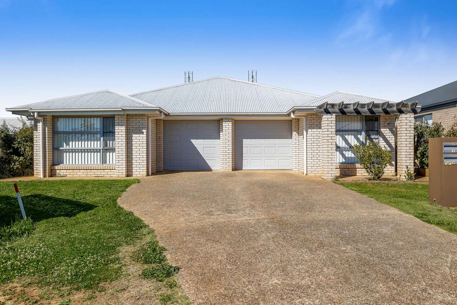 Main view of Homely semiDetached listing, 8 Farrer Street, Cranley QLD 4350