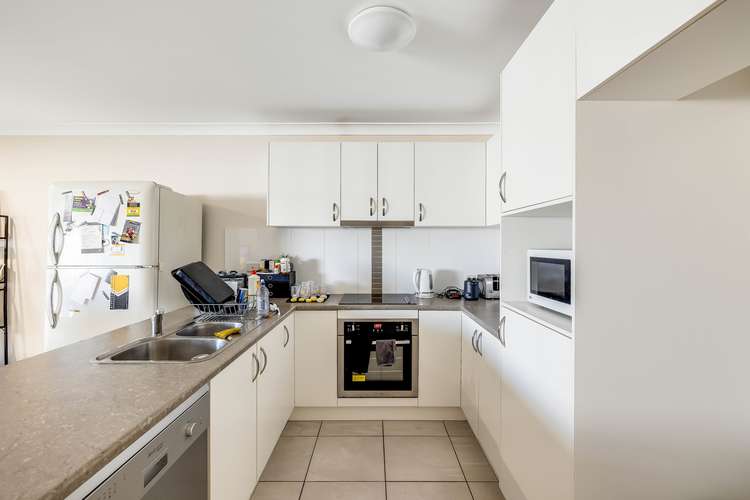 Third view of Homely semiDetached listing, 8 Farrer Street, Cranley QLD 4350