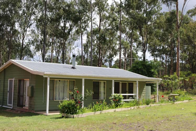 Main view of Homely acreageSemiRural listing, 10 Richwood Court, Kensington Grove QLD 4341
