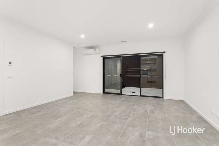 Sixth view of Homely townhouse listing, 6/89 Henry Street, Pakenham VIC 3810
