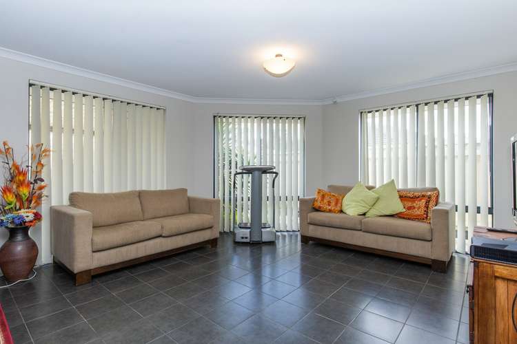 Sixth view of Homely house listing, 3 Lewes Court, Orelia WA 6167