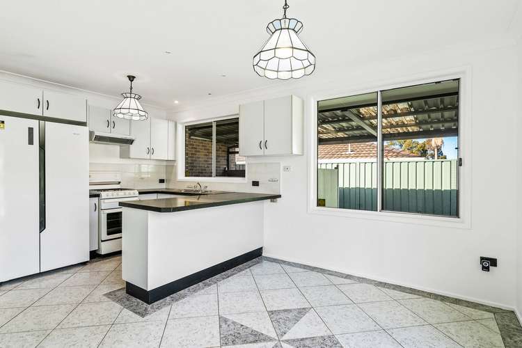 Second view of Homely house listing, 10 Farnol Place, Watanobbi NSW 2259