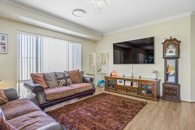 Seventh view of Homely house listing, 7 Alton Way, Parmelia WA 6167