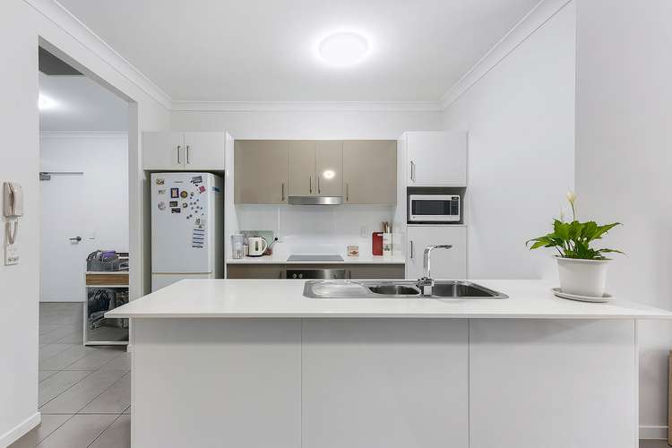 Second view of Homely apartment listing, 3/20 Minimine Street, Stafford QLD 4053