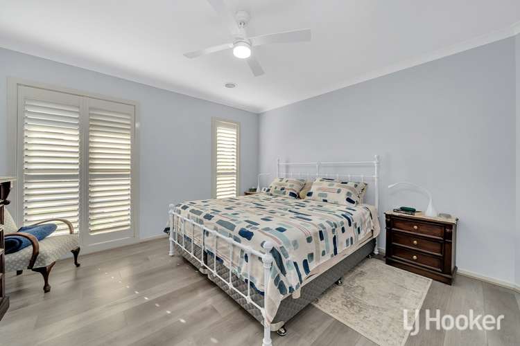 Seventh view of Homely house listing, 3 Freshfields Drive, Cranbourne North VIC 3977