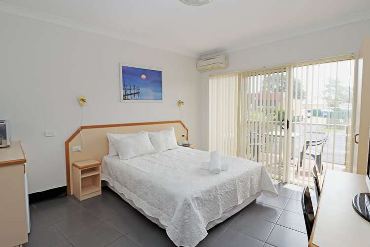 Unit 1/185 Jacobs Drive, Sussex Inlet NSW 2540