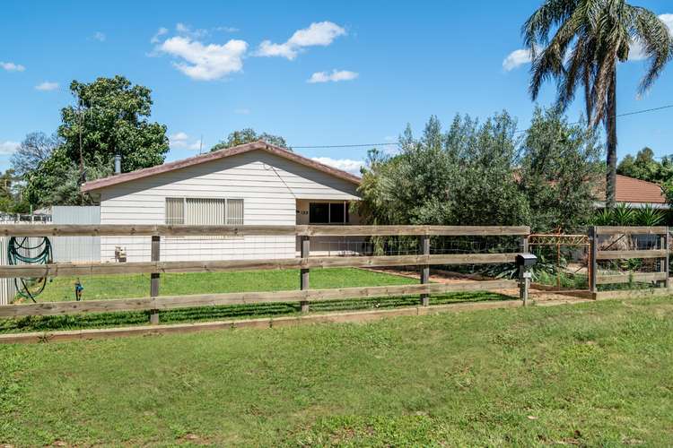 139 Booth Street, Narromine NSW 2821