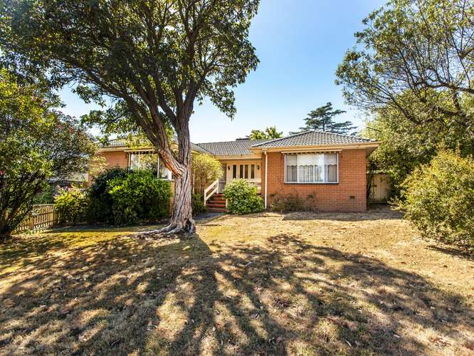 Main view of Homely house listing, 29 Russell Avenue, Mooroolbark VIC 3138