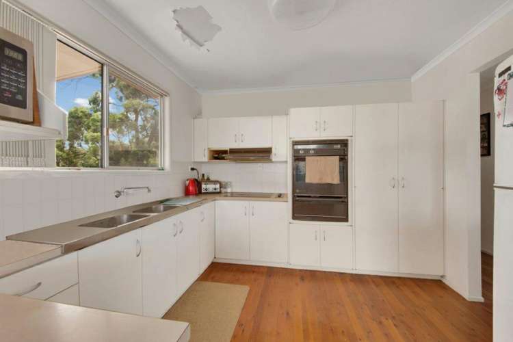 Fourth view of Homely house listing, 4 Dell Court, Kin Kora QLD 4680