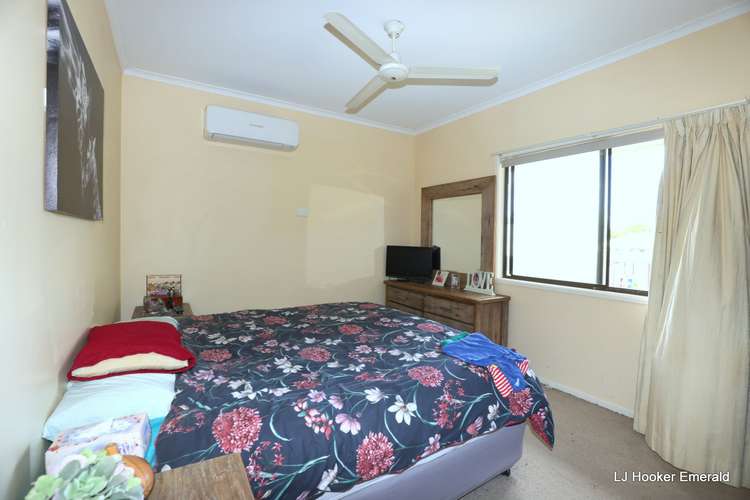Sixth view of Homely house listing, 4 Maguire Place, Emerald QLD 4720