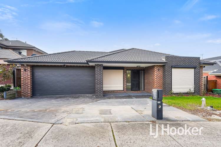 Second view of Homely house listing, 8 Morris Court, Officer VIC 3809