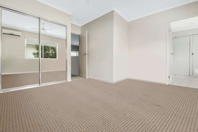 Fifth view of Homely unit listing, Unit 18/1 Collins Lane, Kin Kora QLD 4680