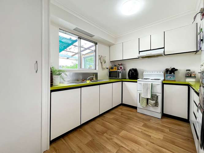 Fourth view of Homely semiDetached listing, 4 Waverley Court, Paynesville VIC 3880