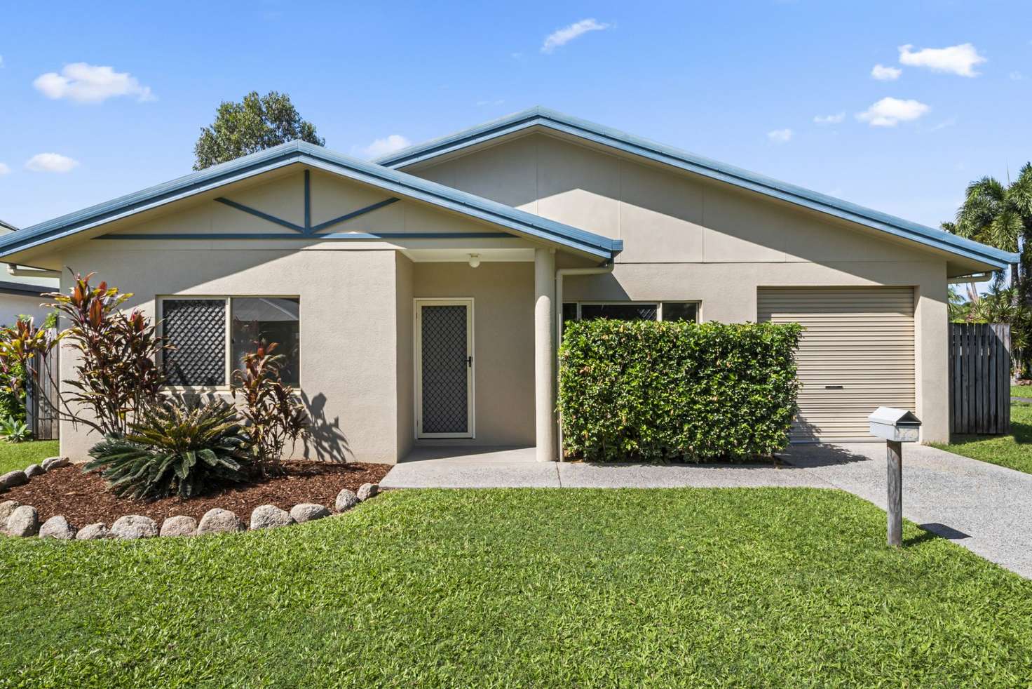 Main view of Homely villa listing, 104/2-6 Lake Placid Road, Caravonica QLD 4878
